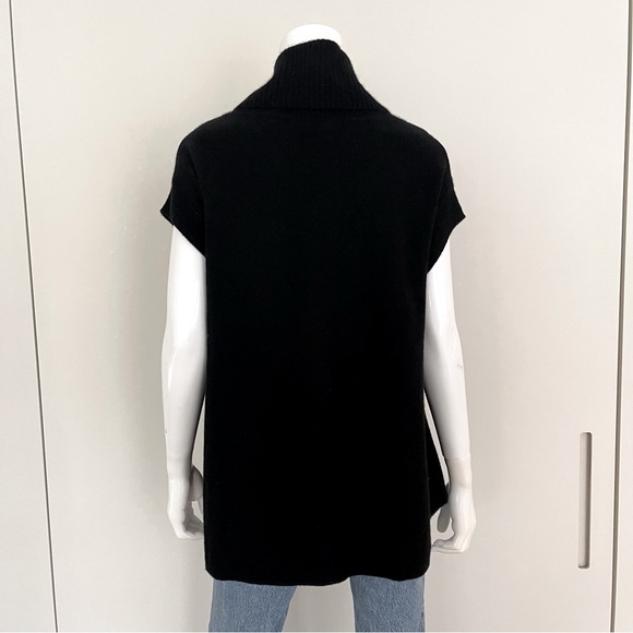 VINCE Short Sleeve Turtleneck Cashmere Sweater in Black - Picture 5 of 10